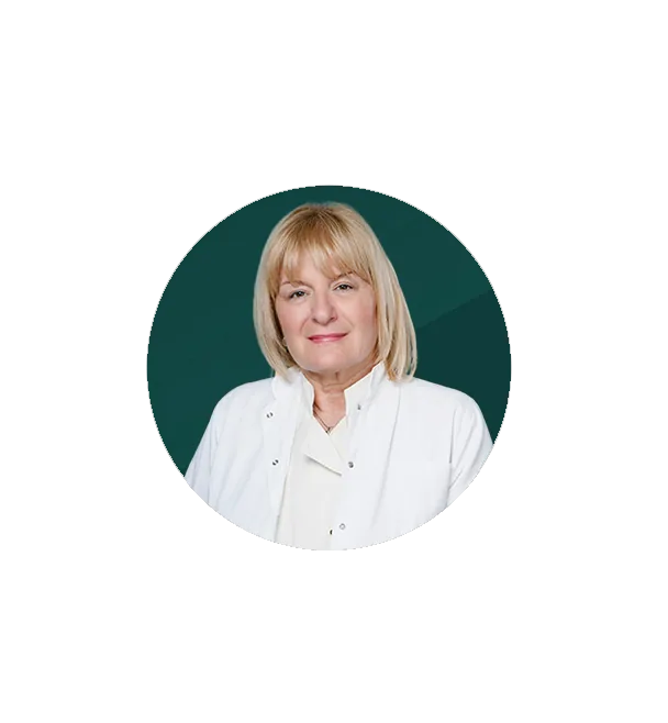 Portrait of Prof. Dr Snežana Rakić, specialist in gynecology and obstetrics on the Miren Medic team.
