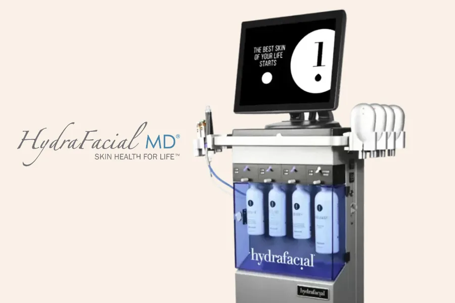 HydraFacial MD device for deep cleansing and skin care at the Mirenmedic clinic.